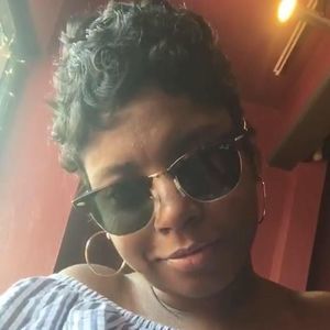 Meet your Posher, Shawnta